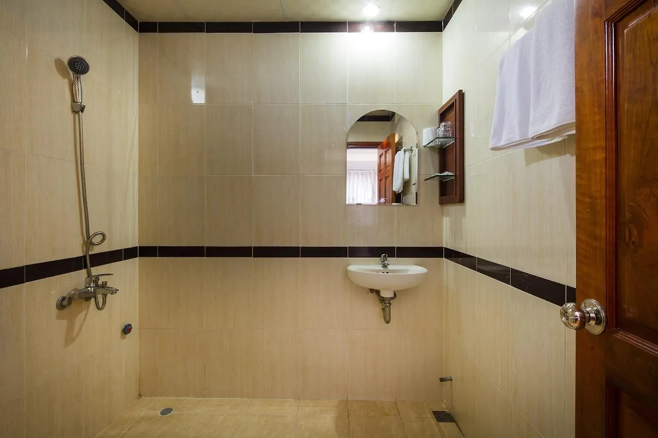 Pearl Beach Hotel Nha Trang